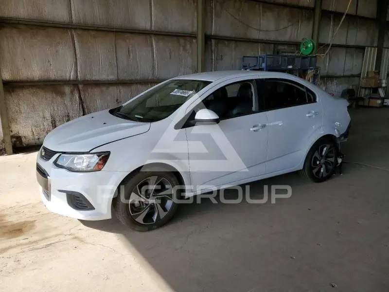 2019 Chevrolet Sonic фото