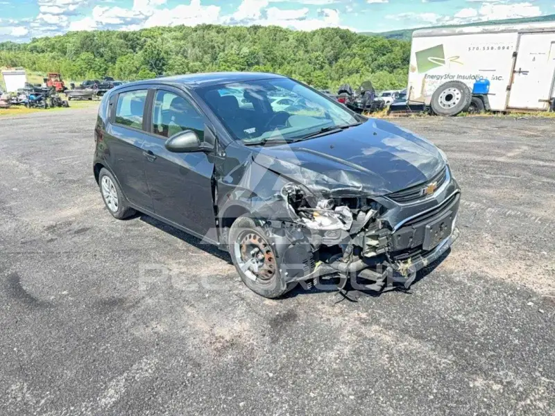 2019 Chevrolet Sonic фото