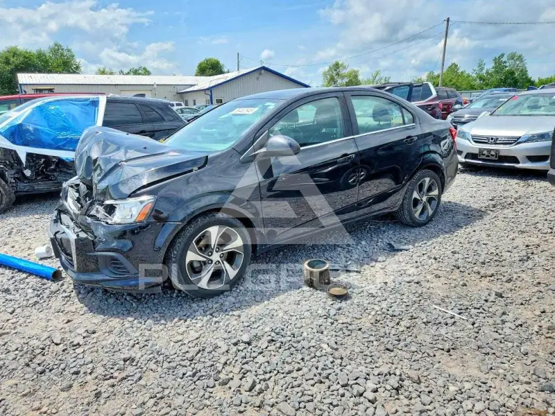 2019 Chevrolet Sonic фото