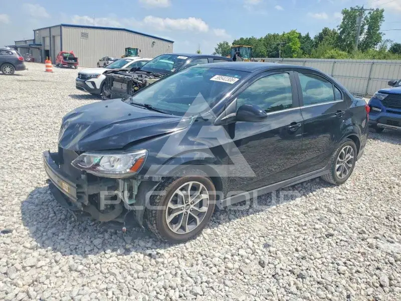 2019 Chevrolet Sonic photo