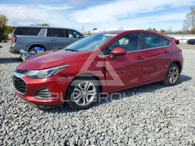 2019 Chevrolet Cruze photo
