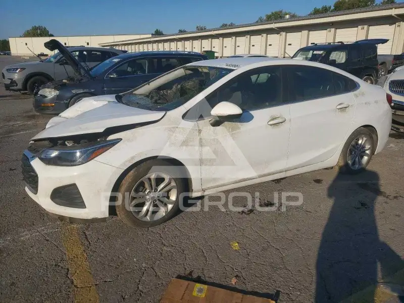 2019 Chevrolet Cruze фото
