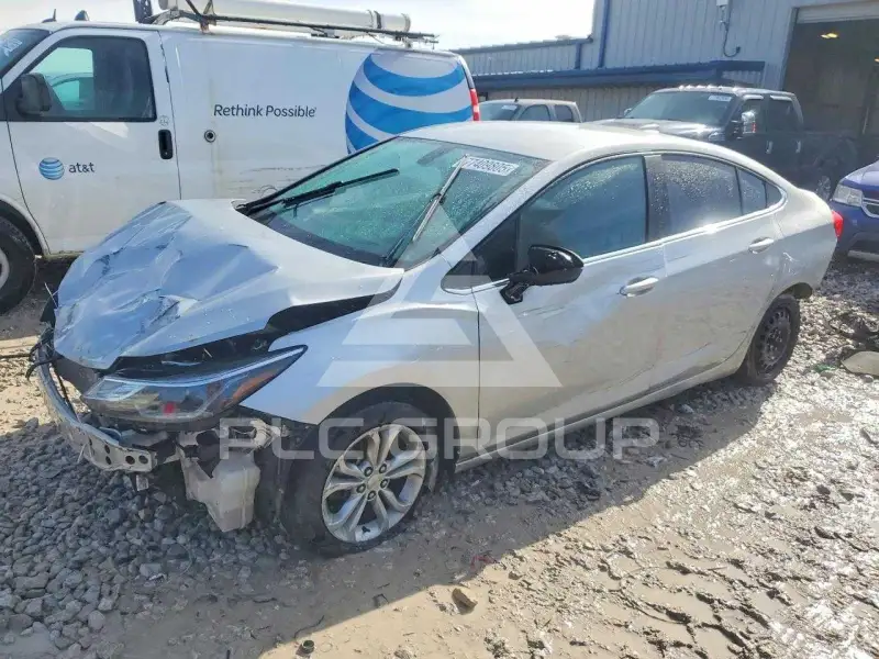 2019 Chevrolet Cruze фото