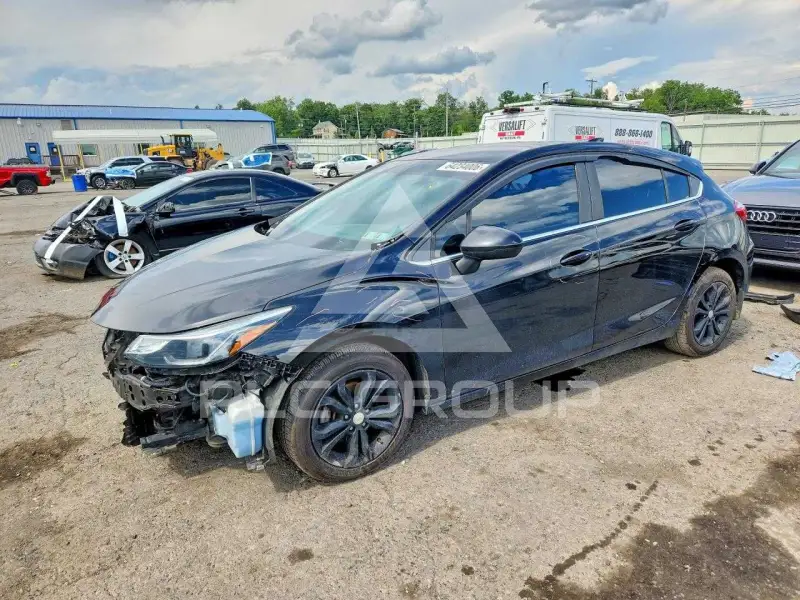 2019 Chevrolet Cruze фото