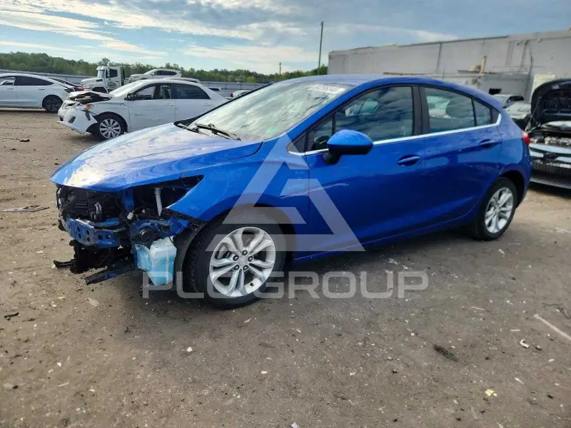 2019 Chevrolet Cruze фото