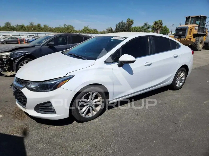 2019 Chevrolet Cruze photo