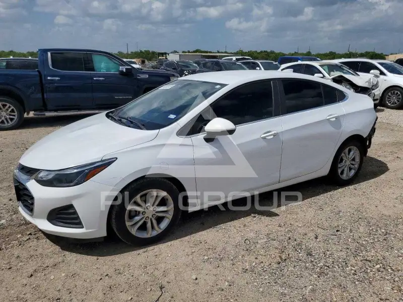 2019 Chevrolet Cruze фото