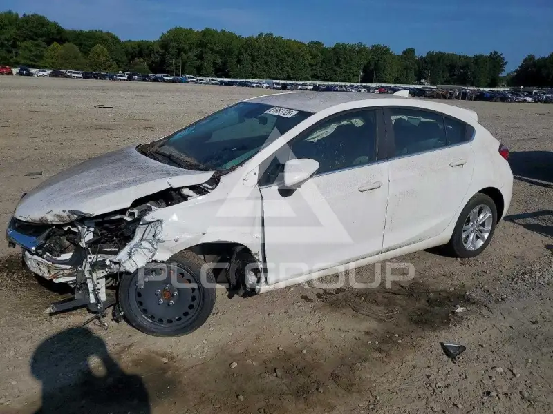 2019 Chevrolet Cruze фото