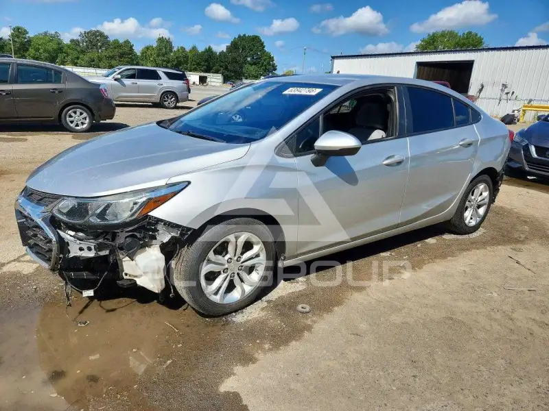 2019 Chevrolet Cruze фото