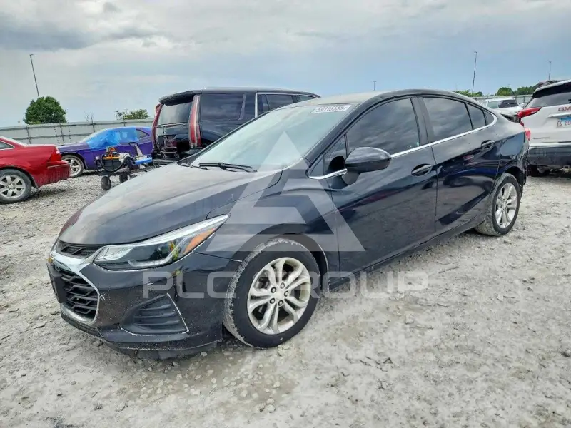 2019 Chevrolet Cruze фото