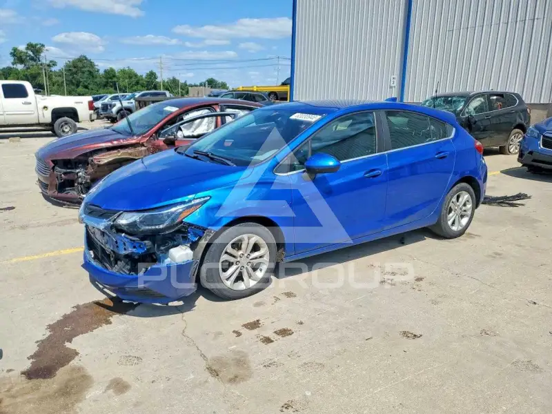 2019 Chevrolet Cruze фото
