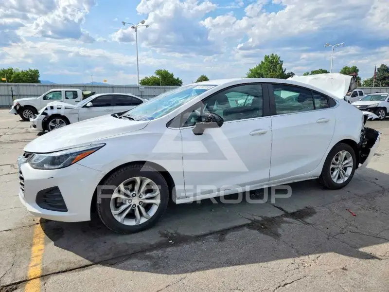 2019 Chevrolet Cruze фото
