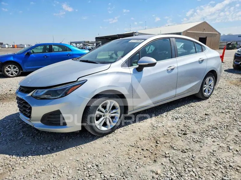 2019 Chevrolet Cruze фото