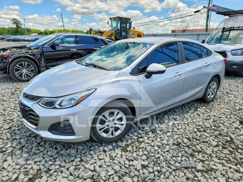2019 Chevrolet Cruze фото