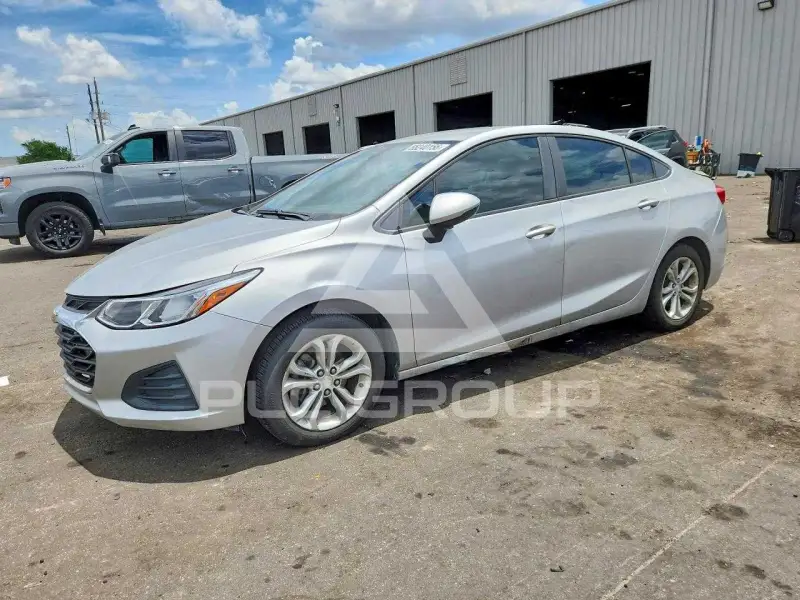 2019 Chevrolet Cruze фото