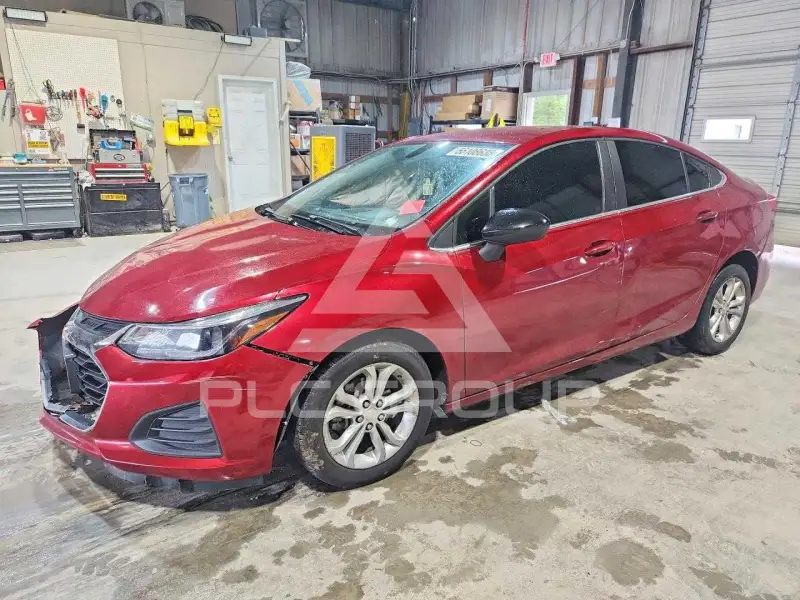 2019 Chevrolet Cruze photo