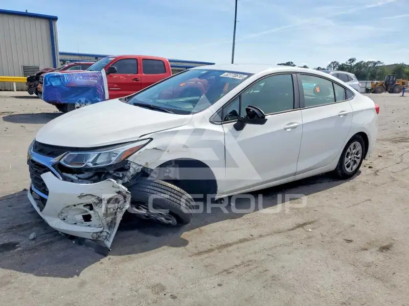 2019 Chevrolet Cruze фото