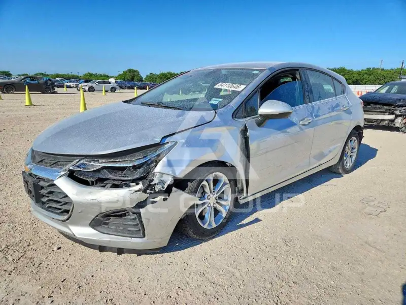 2019 Chevrolet Cruze фото