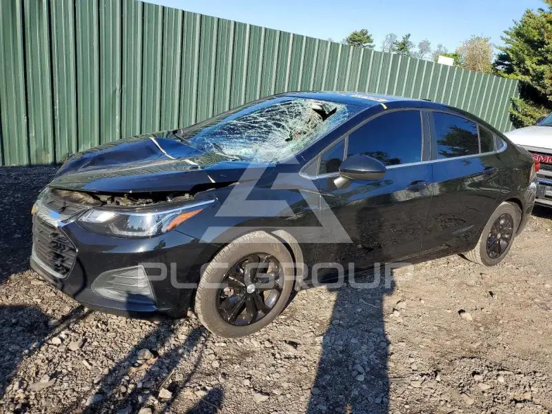 2019 Chevrolet Cruze фото