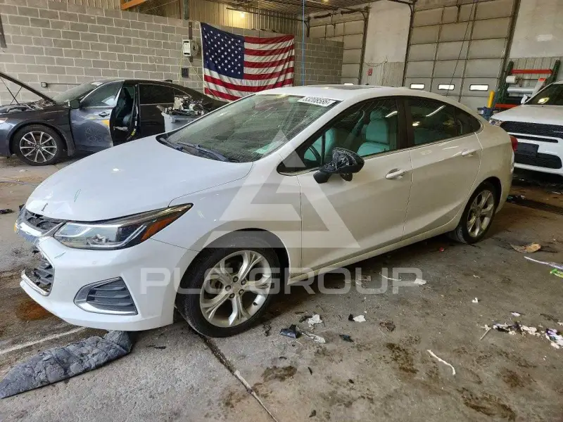 2019 Chevrolet Cruze фото