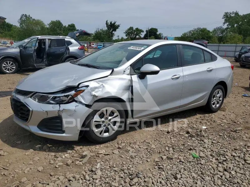 2019 Chevrolet Cruze фото