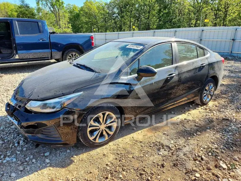 2019 Chevrolet Cruze фото