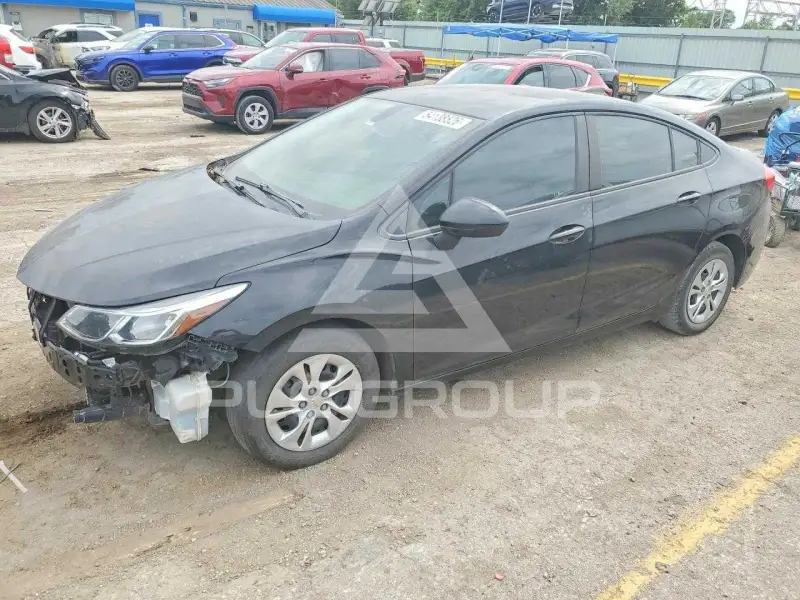 2019 Chevrolet Cruze photo