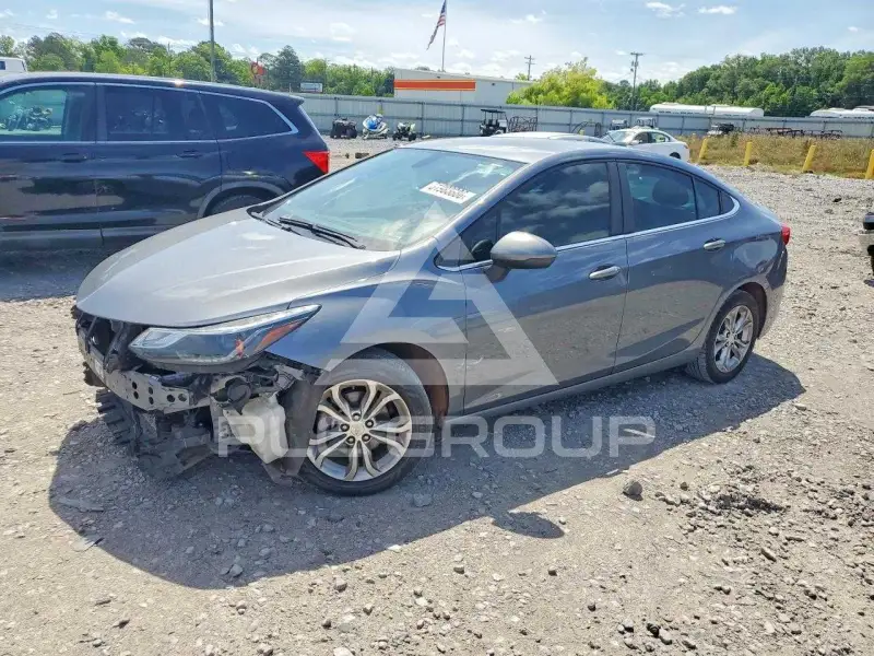 2019 Chevrolet Cruze фото