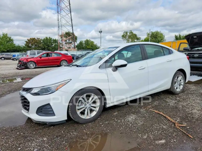 2019 Chevrolet Cruze фото