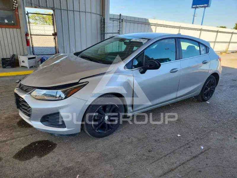 2019 Chevrolet Cruze фото