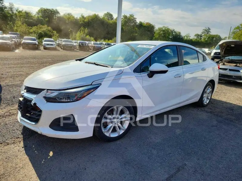 2019 Chevrolet Cruze фото