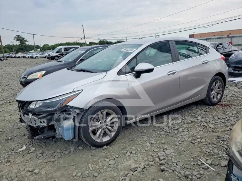 2019 Chevrolet Cruze photo