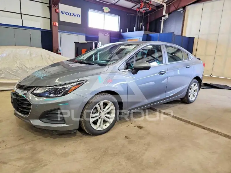2019 Chevrolet Cruze фото