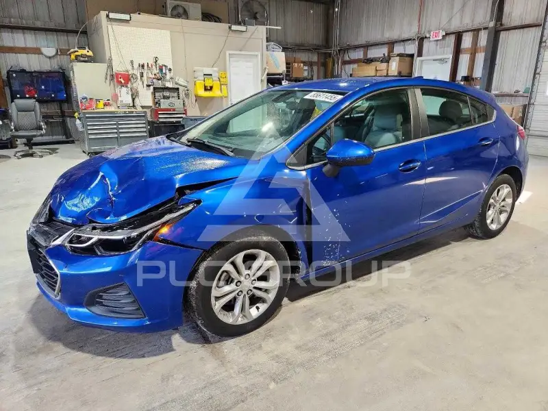 2019 Chevrolet Cruze photo