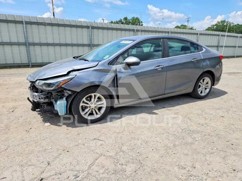 2019 Chevrolet Cruze фото