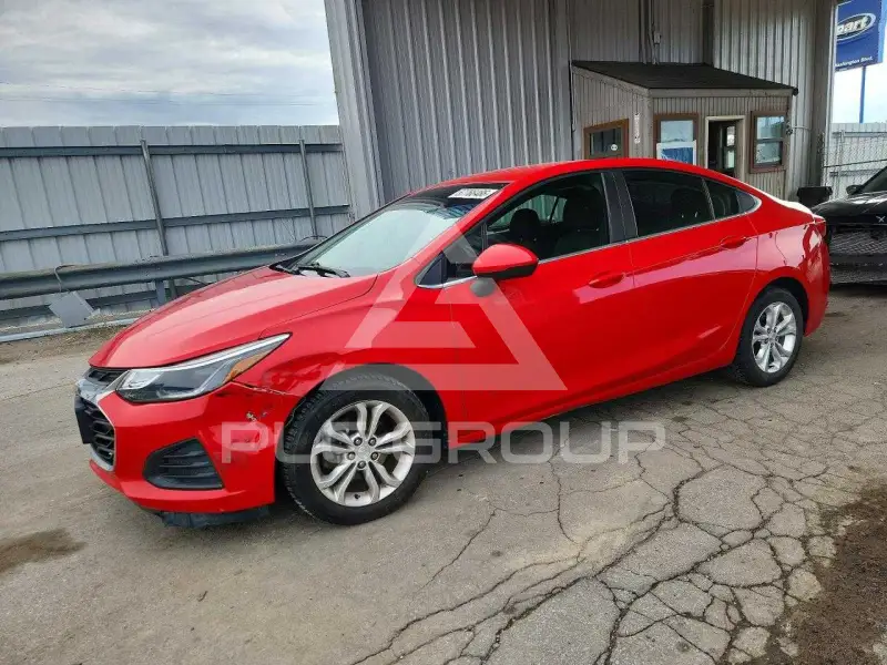 2019 Chevrolet Cruze photo