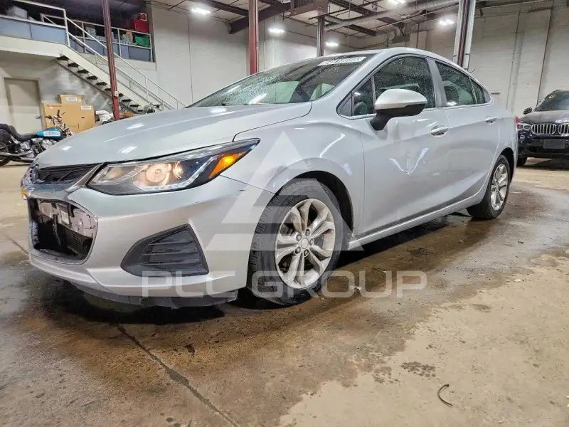 2019 Chevrolet Cruze фото
