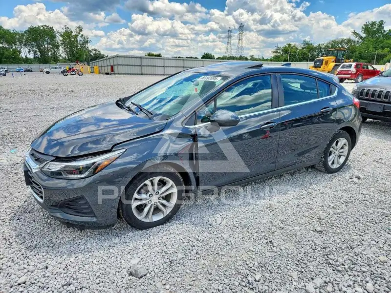 2019 Chevrolet Cruze фото