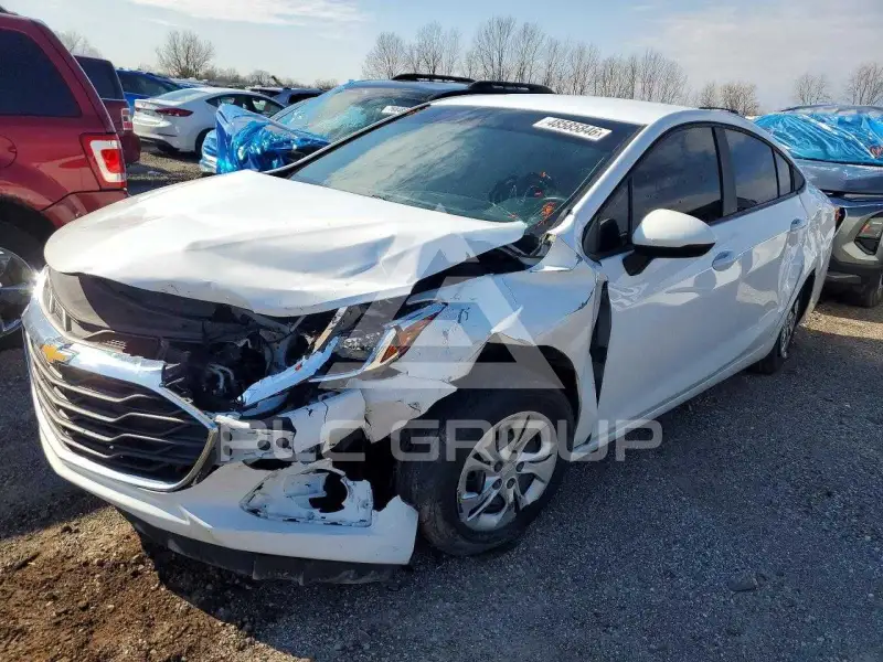2019 Chevrolet Cruze photo