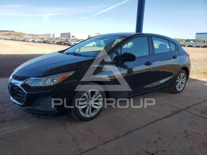 2019 Chevrolet Cruze photo