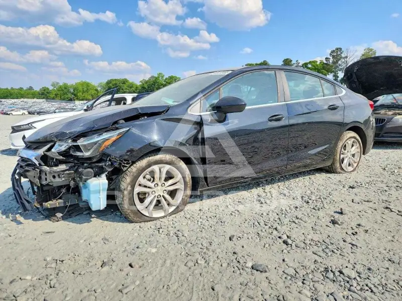 2019 Chevrolet Cruze фото