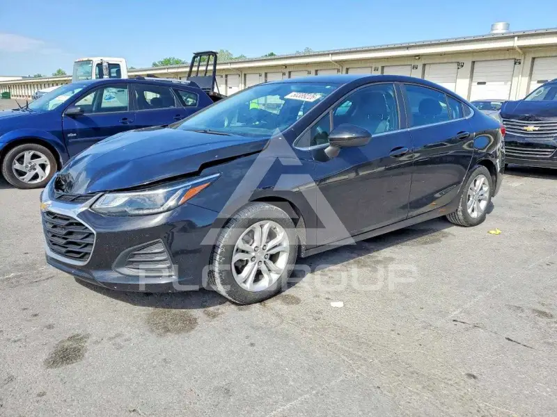 2019 Chevrolet Cruze фото