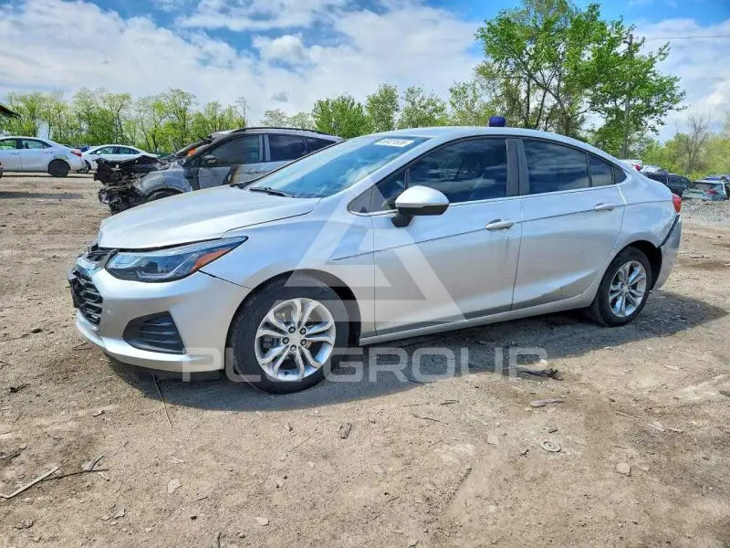 2019 Chevrolet Cruze фото