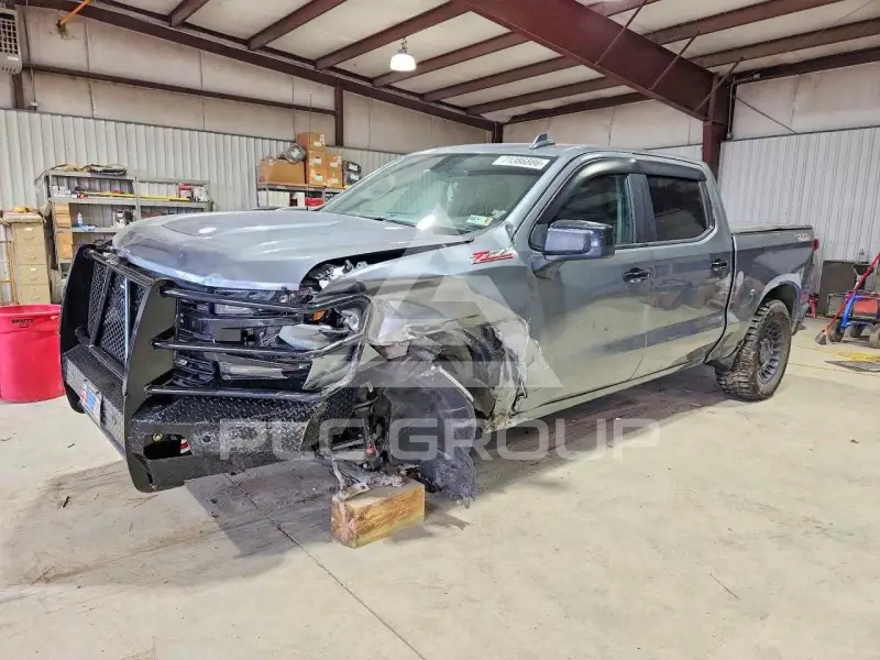 2019 Chevrolet Silverado photo