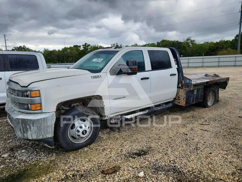 2019 Chevrolet Silverado фото