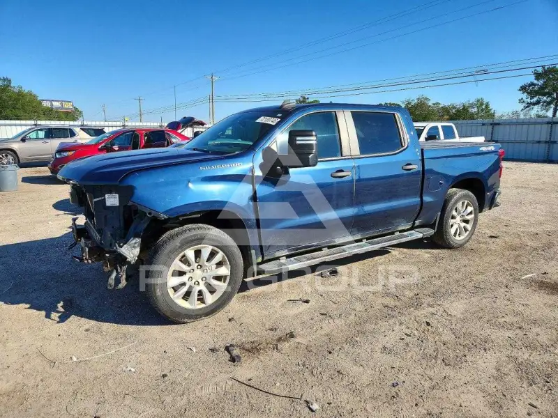 2019 Chevrolet Silverado photo