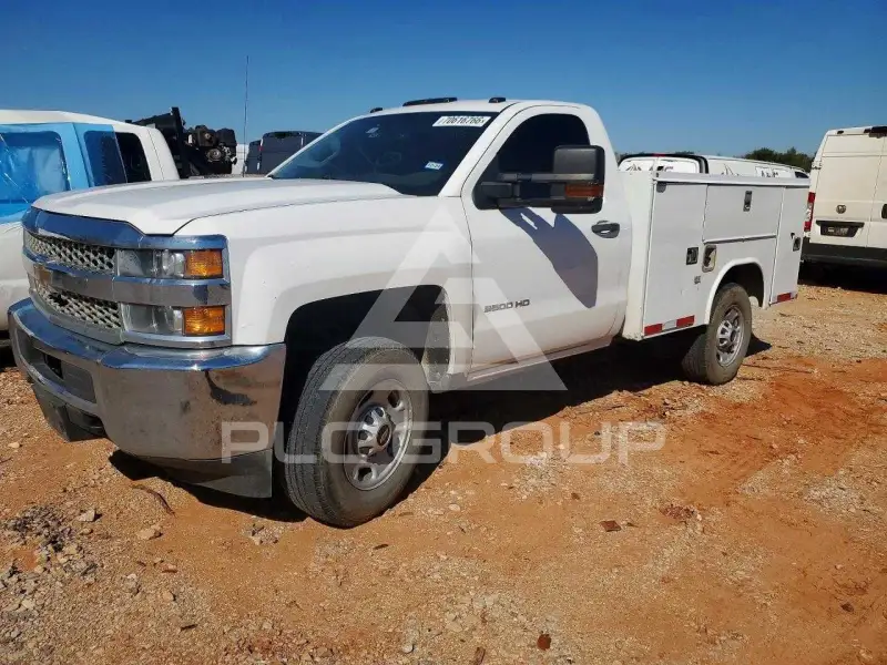 2019 Chevrolet Silverado photo