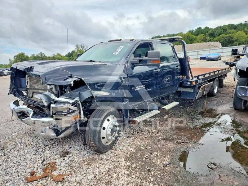 2019 Chevrolet Silverado photo