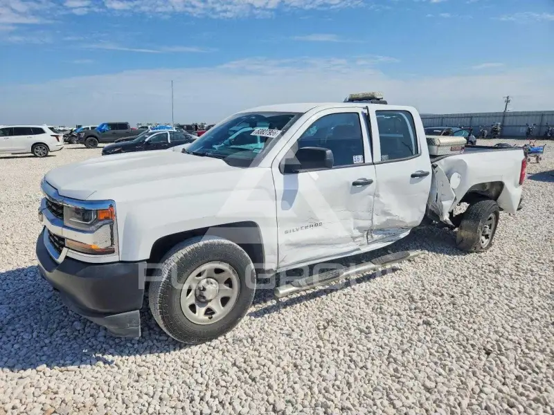 2019 Chevrolet Silverado photo