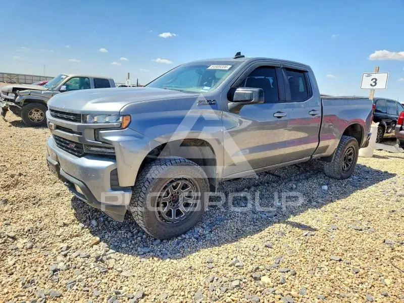 2019 Chevrolet Silverado photo